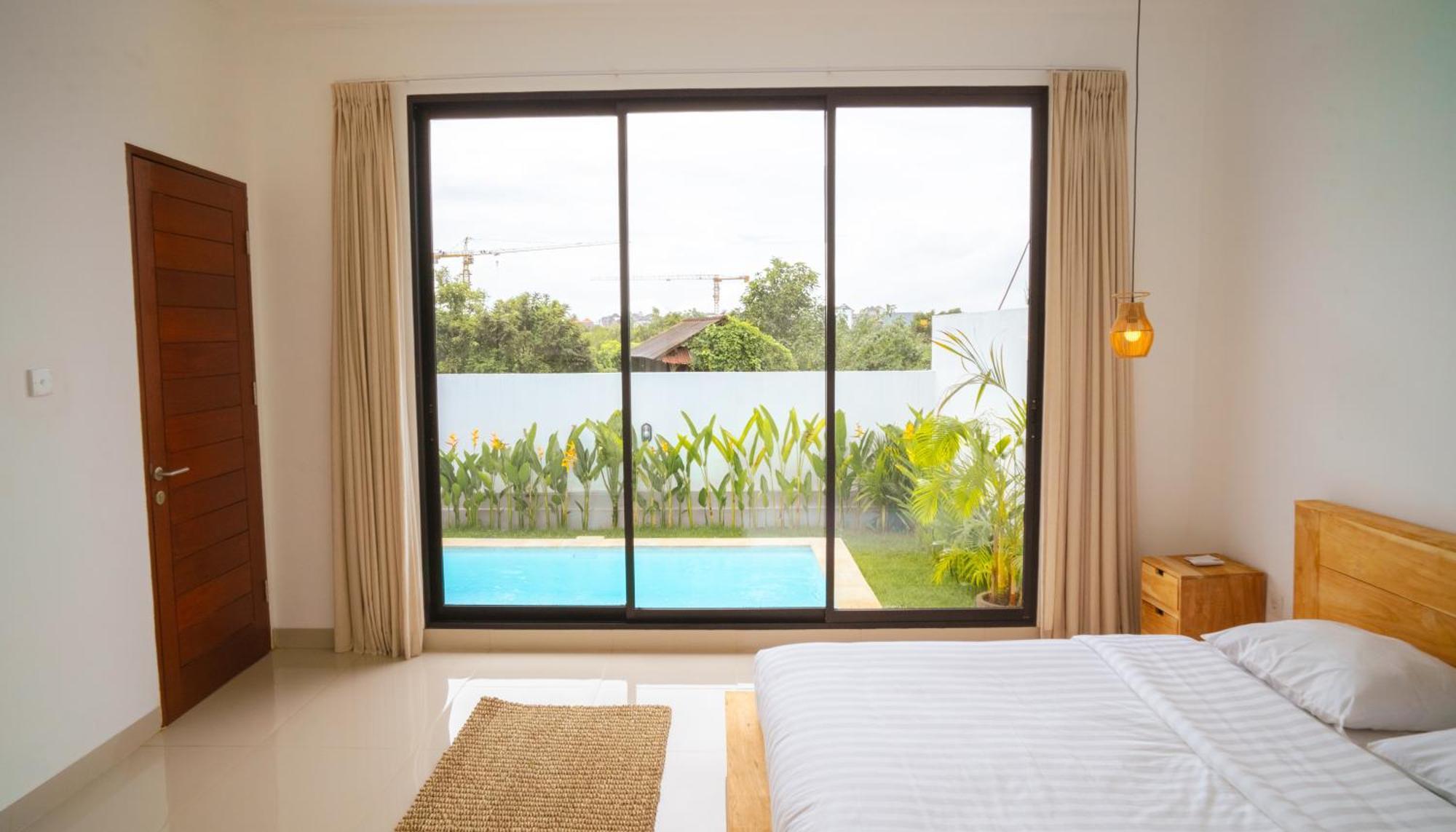 Villa The Sun Canggu, Near Berawa *